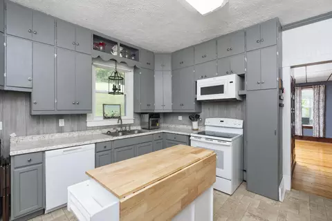 21 Simmons Dr, Mount Solon, VA 22843 photo 8