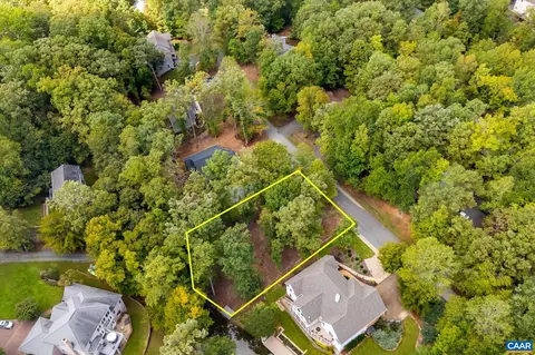 17 Amethyst Rd, Palmyra, VA 22963