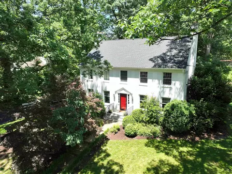 911 Ridgewood Rd, Harrisonburg, VA 22801