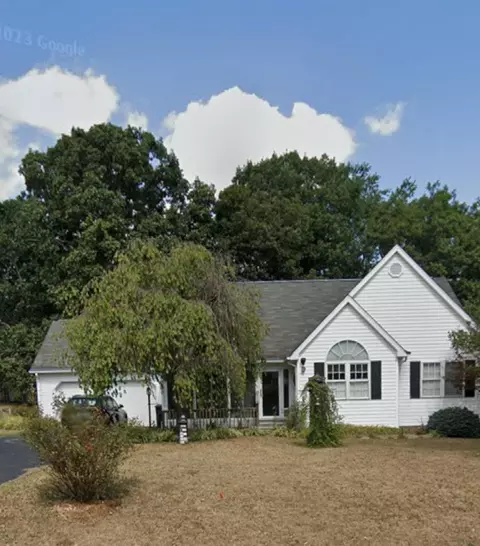 230 Bowmans Run Dr, Stuarts Draft, VA 24477