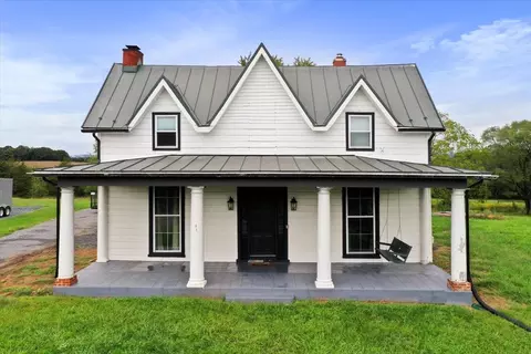 16753 Old Valley Pike, Edinburg, VA 22824