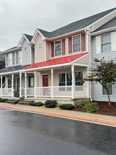 1417 Founders Way, Harrisonburg, VA 22801