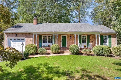 2923 Idlewood Dr, Charlottesville, VA 22901