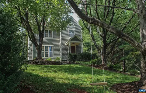 1420 Willow Lake Dr, Charlottesville, VA 22902
