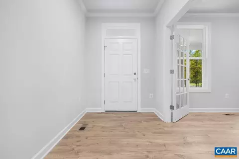 96 Pine Shadow Ct, Troy, VA 22974 photo 12