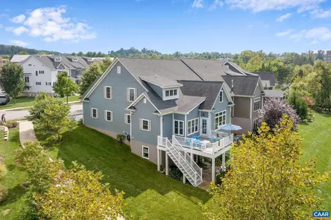 537 Trailside Dr, Charlottesville, VA 22911 photo 6
