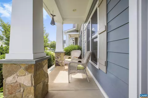 537 Trailside Dr, Charlottesville, VA 22911 photo 4