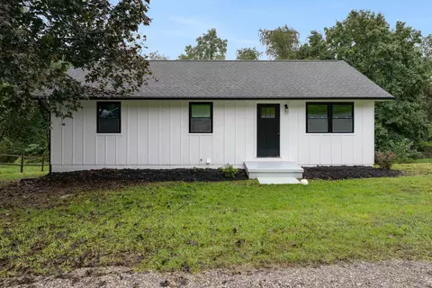 188 E Riverside Dr E, Timberville, VA 22853