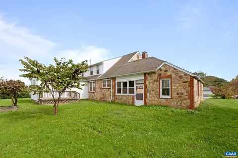 211 Stuart Ave, Stuarts Draft, VA 24477 photo 32
