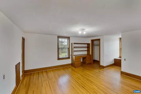 211 Stuart Ave, Stuarts Draft, VA 24477 photo 17