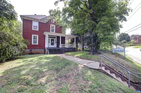 1114 E High St E, Charlottesville, VA 22903 photo 3