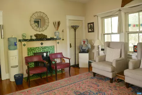 1114 E High St E, Charlottesville, VA 22903 photo 8