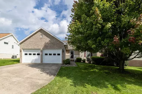 1732 Evergreen Dr, Harrisonburg, VA 22801