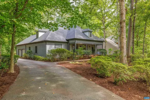 3011 Cove Ln, Charlottesville, VA 22911