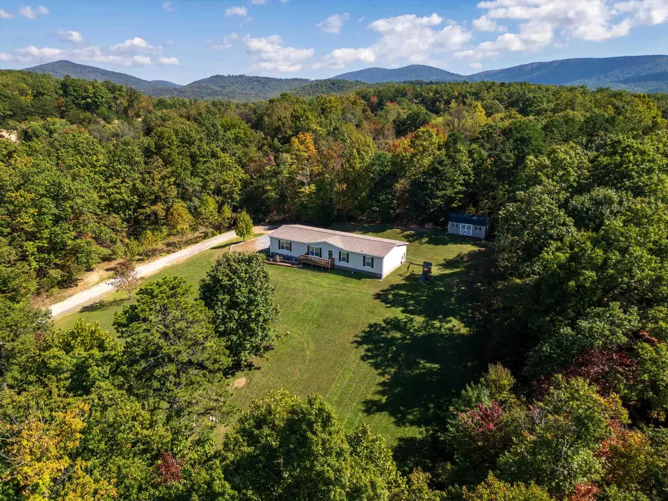  989 Georgia Ave, Waynesboro, VA 22980 photo 43