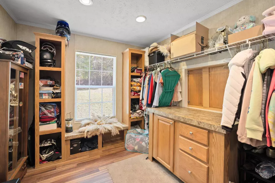  989 Georgia Ave, Waynesboro, VA 22980 photo 27