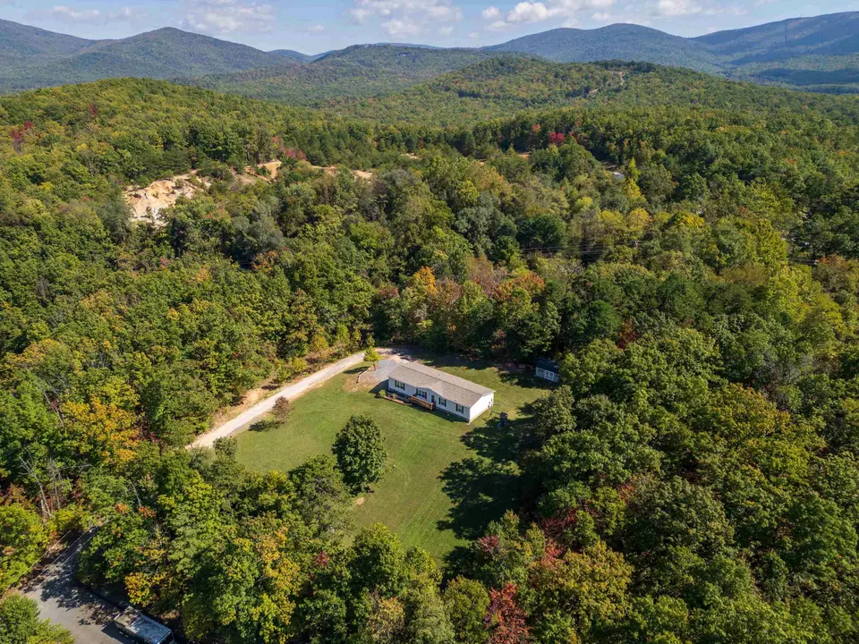  989 Georgia Ave, Waynesboro, VA 22980 photo 46