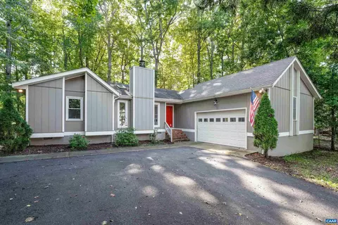 315 Limestone Ln, Locust Grove, VA 22508