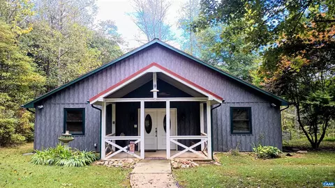1631 Cow Hollow Rd, Roseland, VA 22967
