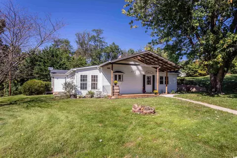 59 Moscow Loop, Mount Solon, VA 22843 photo 2