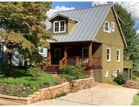 1608 Monticello Rd, Charlottesville, VA 22902