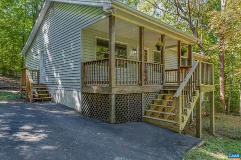 13 Mechunk Ter, Palmyra, VA 22963 photo 3