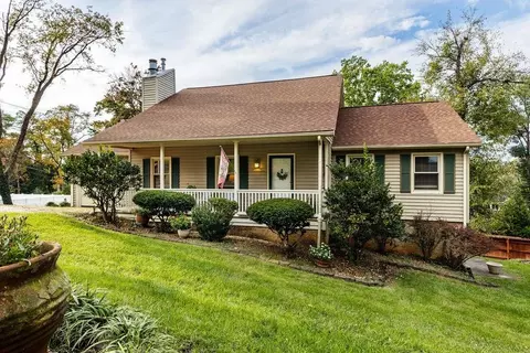 820 Mt Elliot Ave, Staunton, VA 24401