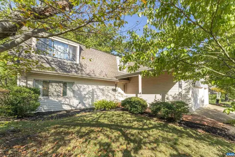 301 Lake Forest Ln, Charlottesville, VA 22901