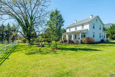 1876 Dickie Rd, Roseland, VA 22967