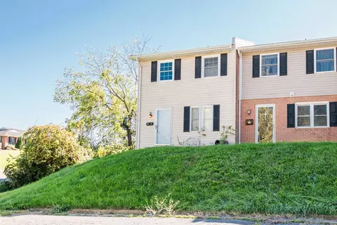 1045 S Main St S #A-1, Woodstock, VA 22664