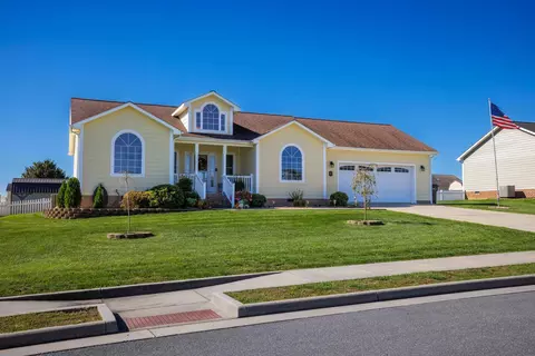 450 Coyote Run, Broadway, VA 22815