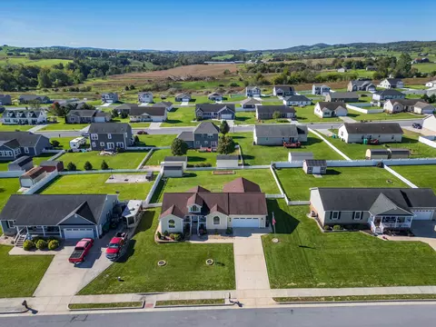 450 Coyote Run, Broadway, VA 22815 photo 53