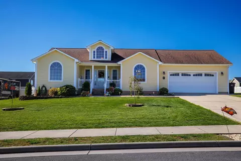 450 Coyote Run, Broadway, VA 22815 photo 2
