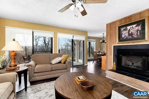 2049 Stone Ridge Condos, Wintergreen Resort, VA 22967