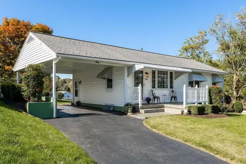 802 Rutherford St, Staunton, VA 24401