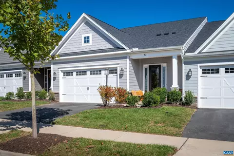 821 Heathfield Ln, Crozet, VA 22932