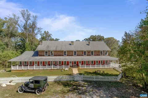 6526 Rockfish River Rd, Schuyler, VA 22969