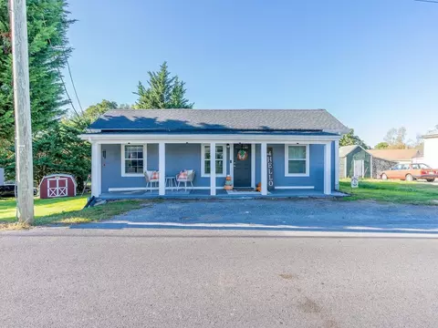 172 Straith St, Staunton, VA 24401