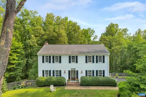 2380 Williston Dr, Charlottesville, VA 22901