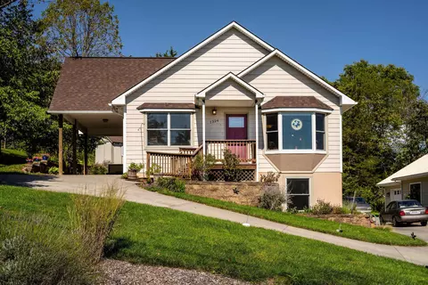 1324 Greystone St, Harrisonburg, VA 22802