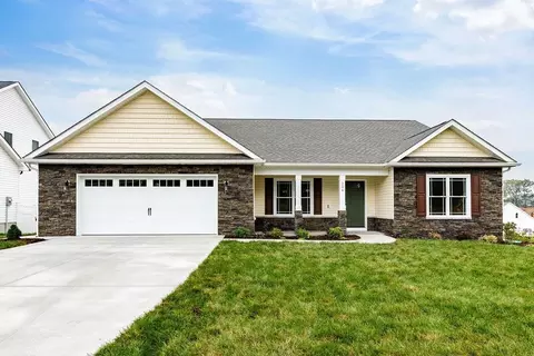 204 Lindburgh Dr, Waynesboro, VA 22980