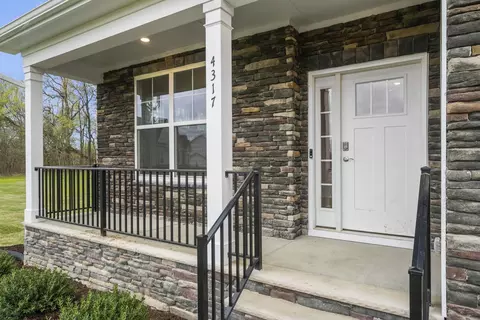 30 Jacobs Ln, Stuarts Draft, VA 24477 photo 4
