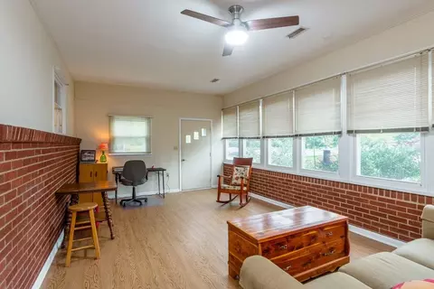 385 Westview St, Dayton, VA 22821 photo 13