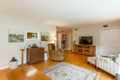 385 Westview St, Dayton, VA 22821 photo 12