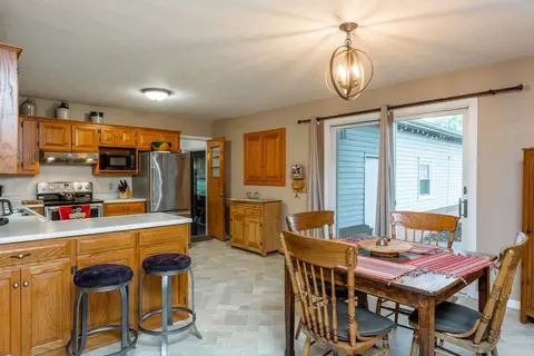385 Westview St, Dayton, VA 22821 photo 6