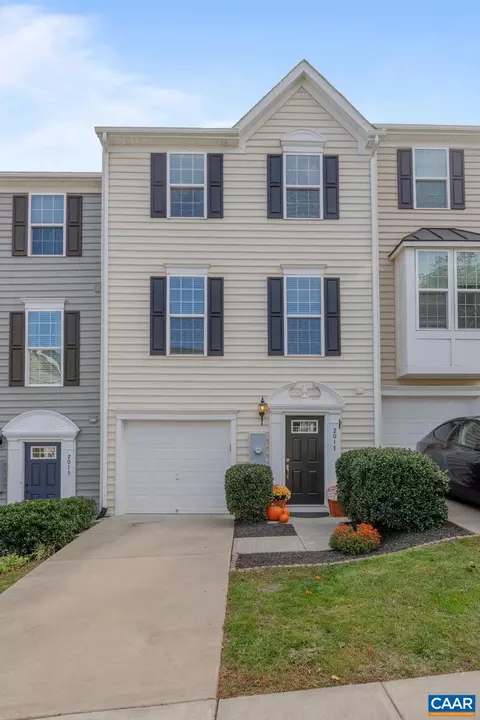 2017 Elm Tree Ct, Charlottesville, VA 22911 photo 3