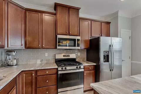 2017 Elm Tree Ct, Charlottesville, VA 22911 photo 5