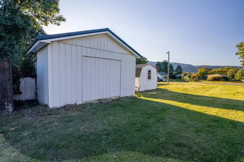 802 Ninth St, Shenandoah, VA 22849 photo 43