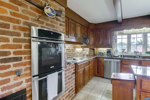 2412 James River Rd, Gladstone, VA 24553 photo 10