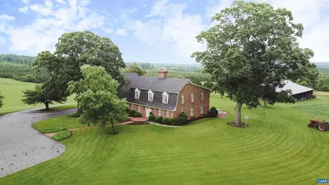 2412 James River Rd, Gladstone, VA 24553 photo 3